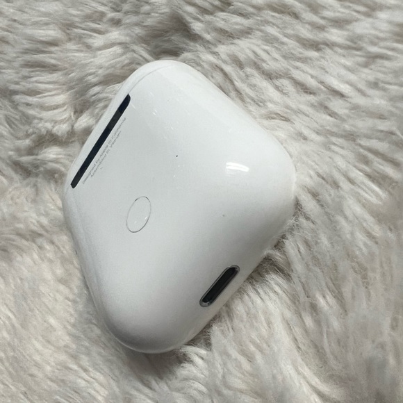 Apple Airpods (2nd Generation) With Turquoise Case - Picture 7 of 10
